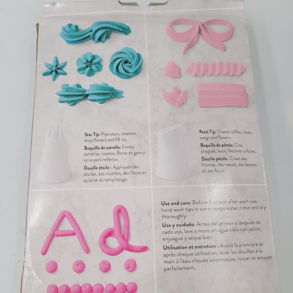Wilton Decorating Kit 2104-2578 Disposable Bags an - Picture 3 of 3